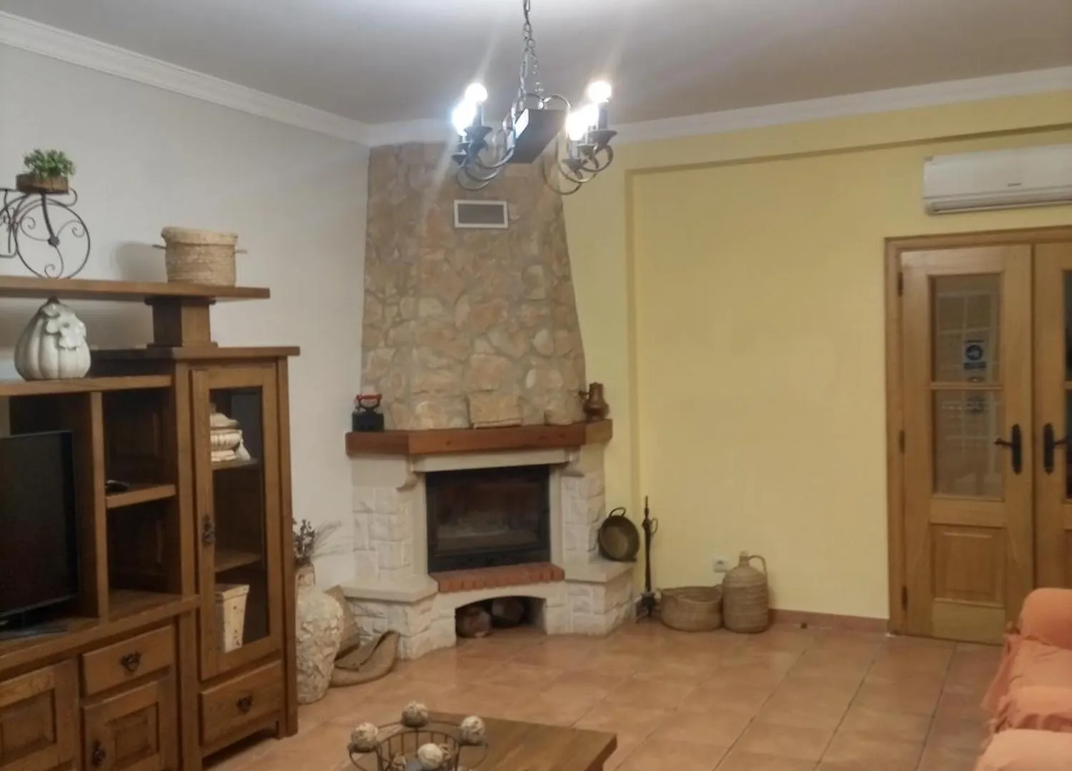 Vila da Mesa Algoz 0*,