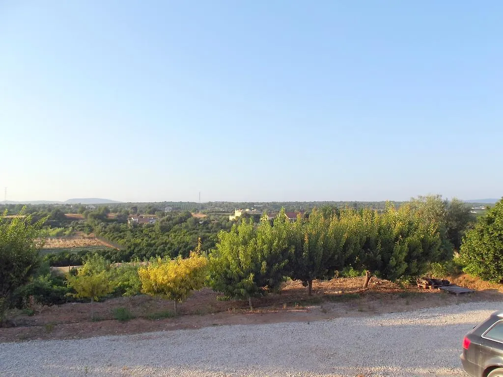 Vila da Mesa Algoz 0*,