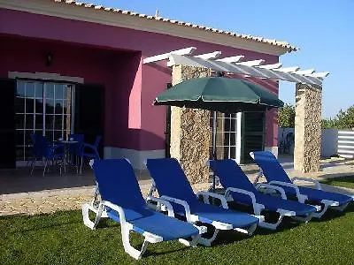 Vila da Mesa Algoz 0*,